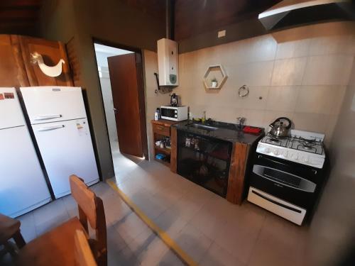 주방, PIEDRALAGO CABAÑAS Y TURISMO (PIEDRALAGO CABANAS Y TURISMO) in 비야 카를로스 파스