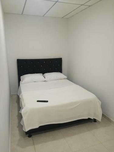 Apartamento acogedor con hermosas vistas a la cordillera central colombiana y central