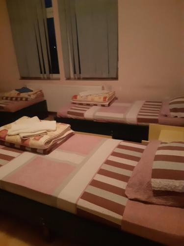Montplast Rooms Bor