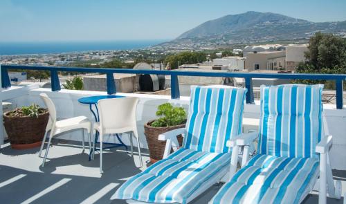 Petini's Place 3