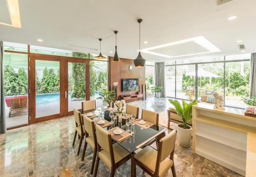 Hoang Oanh Flamingo Villa - Venue Travel