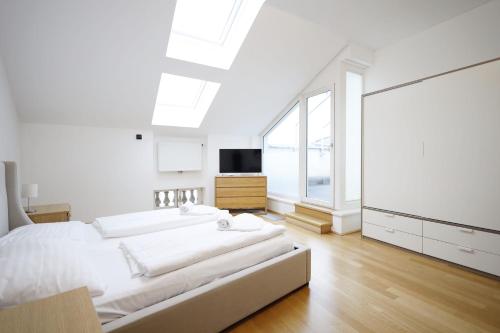 HeyMi Apartments Oper - image 2