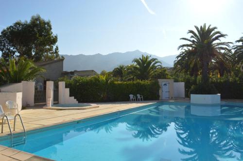 Villa Oletta, avec piscine et tennis communs, à 5km de St Florent - Location saisonnière - Oletta