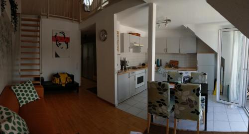Ruhiges & zentrales Loft in Lörrach, Lörrach (foto 2)