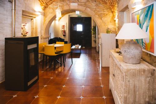  LA CASONA DE BAUTISTA 4 estrellas con piscina montanchez CACERES in Montánchez