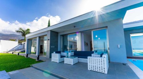 Luxury Villa Lázaro con piscina climatizada 5