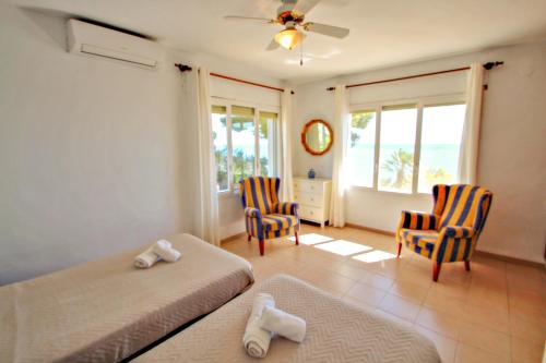 Four-Bedroom House image 6