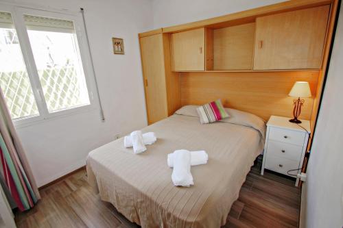 Four-Bedroom House image 4