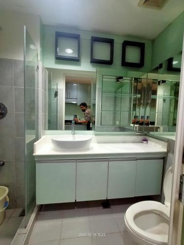Sea Residences Christian