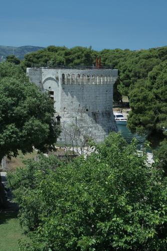 Hotel Trogir - image 14