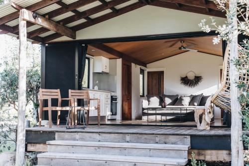 Worrowing Jervis Bay in Worrowing Heights