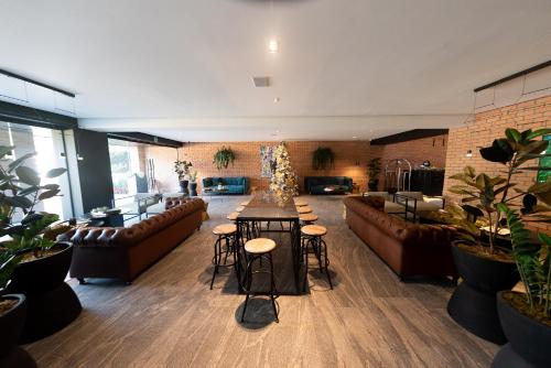 332150256 FULTON Business Luxury HOTEL