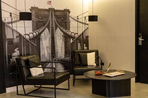 332150285 FULTON Business Luxury HOTEL