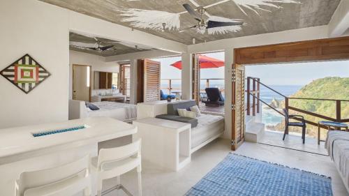 Villa Aikia (Adults Suites A/C) Room Type - Studio with Ocean View