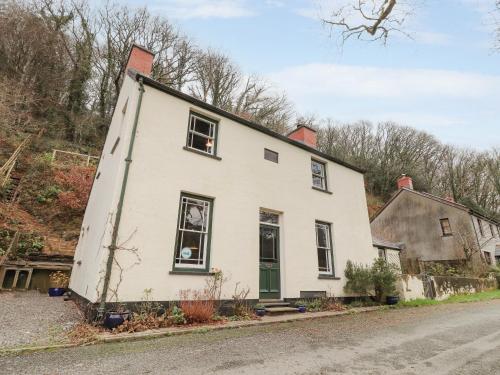 Llysgwaun gîte à louer Pontfaen