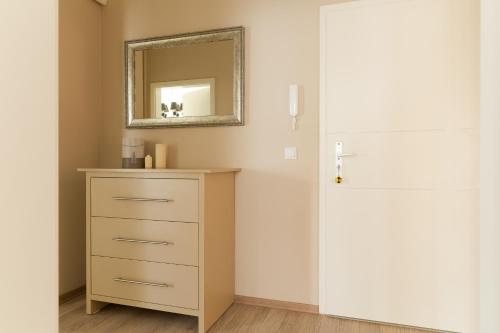 Lara Apartment B12
