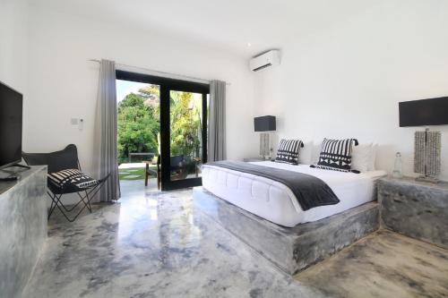 Jungle`s Door Ubud by Love is Simple, Bali