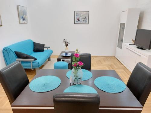 One bedroom apartment Lumier