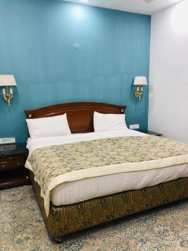 Luxury Adventure Resort