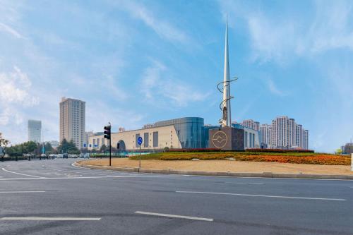 Huzhou Wealth Hotel