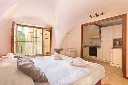 SANLORENZO large family apartment - image 5