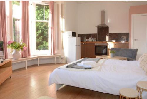 Remarkable 1 Bed Apartment in Birmingham
