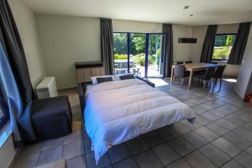 Maisons de Vacances Azur en Ardenne - image 4