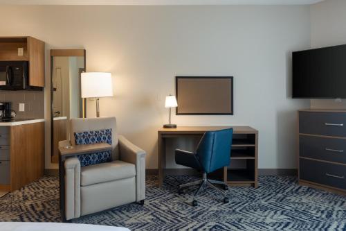 Candlewood Suites Enterprise