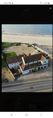 Seals Bacton