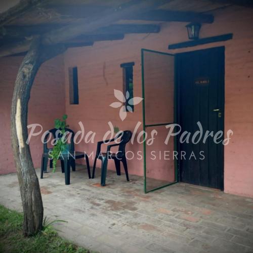 Posada de los Padres - EL LAUREL