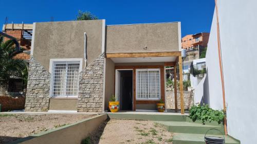 Ieeja, Vicky House in La Falda