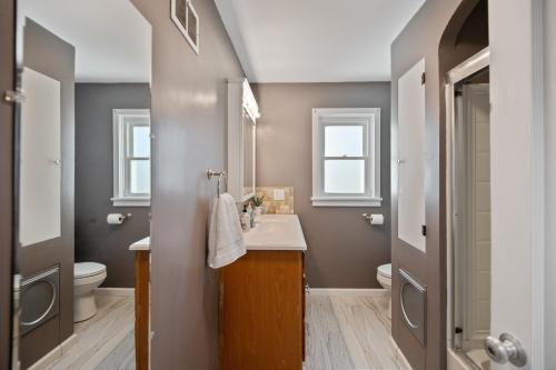 "Sweet Serenity" Stay 10 Minutes from Hershey home "Sweet Serenity" Stay 10 Minutes from Hershey home