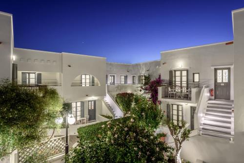 Exterior view, Nissia Kamares in Kardamaina