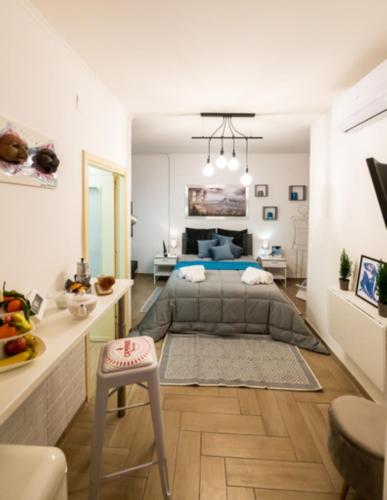 Yes I Know My Room - Magica Napoli, Naples