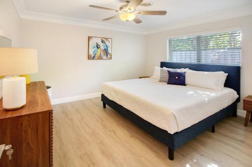 The Watermans Retreat- 3 bedroom waterfront unit in Fort Lauderdale, USA