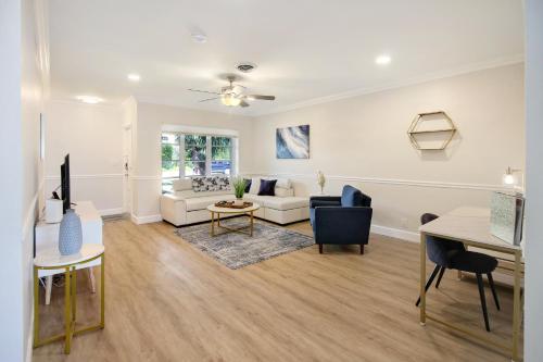 The Watermans Retreat- 3 bedroom waterfront unit in Fort Lauderdale, USA
