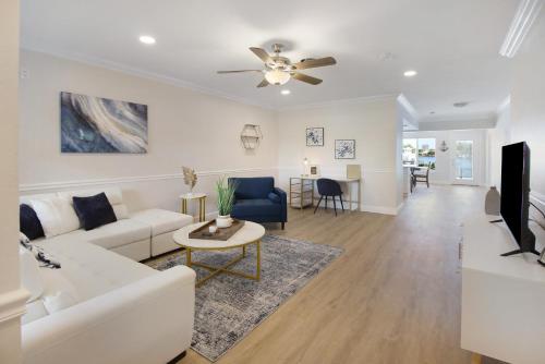 The Watermans Retreat- 3 bedroom waterfront unit in Fort Lauderdale, USA