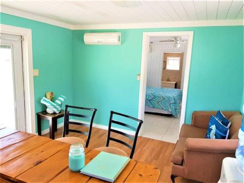 Oceanview 1bed 1bath with Balcony