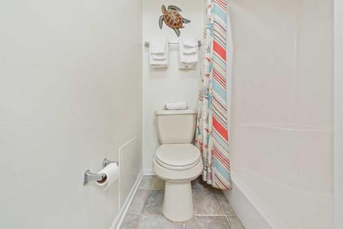 Pinnacle 802 - Nautical oceanfront condo with an outdoor covered heated pool