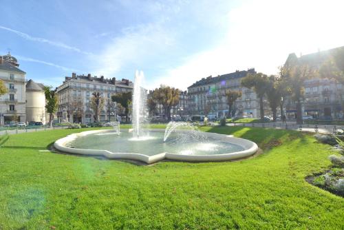 Hôtel d’Angleterre Grenoble Hyper-Centre - image 3
