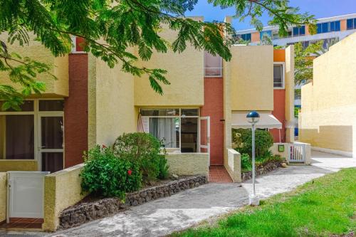 Nice 2 level apartment El Cortijo Las Americas LA45 - image 11