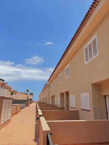 Modern and New 2 bed room Townhouse PA01