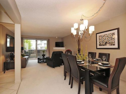 外部景觀, Luxury 2Br W Balcony Overlooking The Empress in 埃斯奎莫爾特