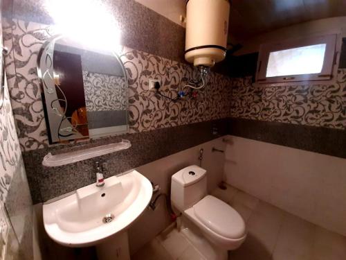 VEE ROYAL RETREAT MANALI