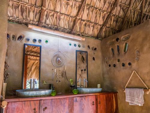 Facilities, Entremares in Baja California