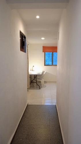 Room in Guest room - Studio 11, with private bathroom, A c, Wi-fi in the center of Cancun