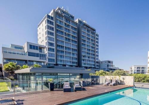 Infinity - Stunning 1 bedroom apartment with sea & mountain views, Bloubergstrand (photo 3)