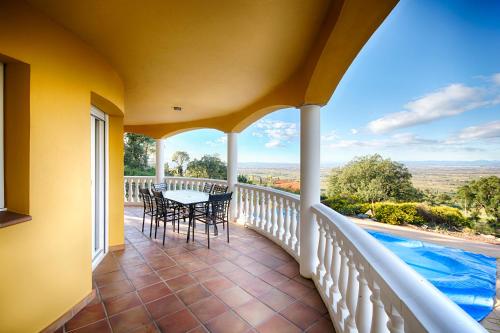 Erkély/terasz, Casa Albera - con piscina y fantásticas vistas (Casa Albera - con piscina y fantasticas vistas) in Palau-saverdera