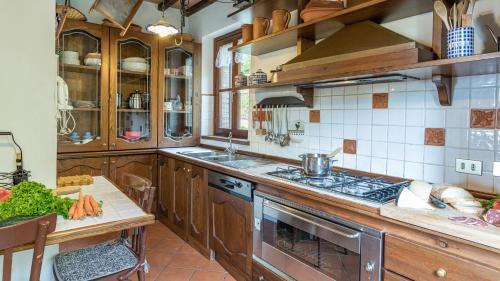  Villa Paola 6, Emma Villas in Gualdo Cattaneo
