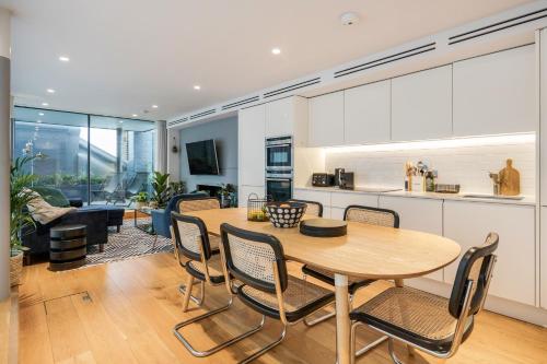 Kula London Holborn 1